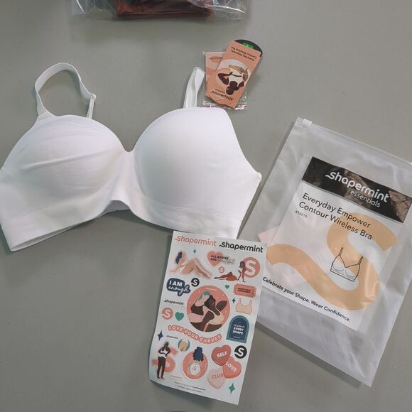 Shapermint Truekind Supportive Comfort Wireless bra large white new with tags - Picture 1 of 7